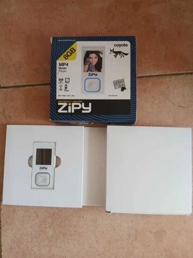 Reproductor MP4 ZIPY 8GB Blanco