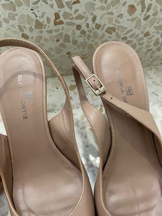 Zapatos Gloria Ortiz Beige/Rosa Talla 36