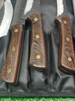 Set di coltelli da macellaio 8 pezzi con fodero