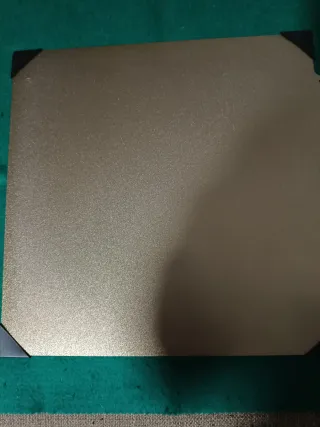 Plataforma Construcción Impresora 3D Dorada