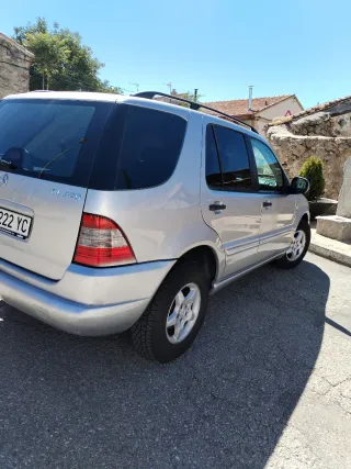 Mercedes-Benz Clase M 1999