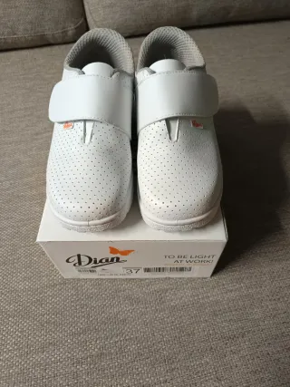 Zuecos sanitarios mujer Dian talla 37
