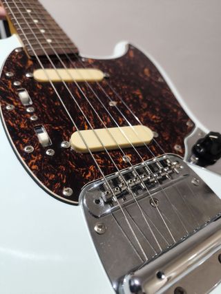 Squier Classic Vibe 60s Mustang Sonic Blue