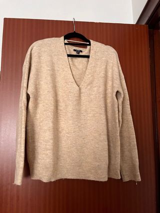 Jersey Kiabi beige talla M