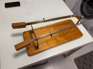 Jamonero de madera