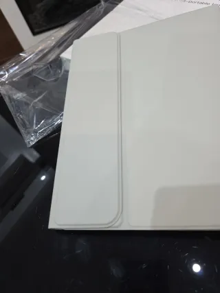 Funda con teclado iPad 10