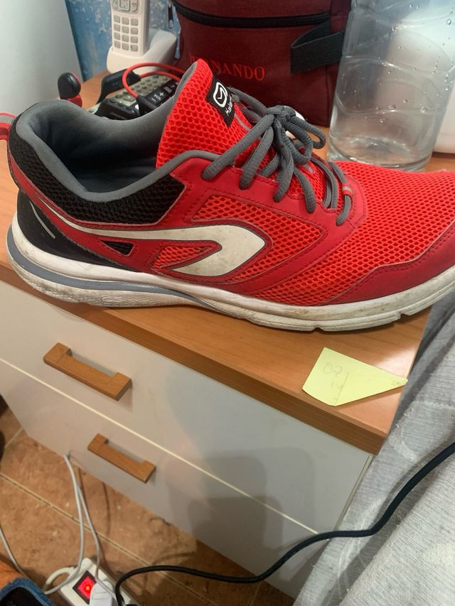 Zapatillas Kalanj Rojas Talla 46/47