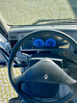 Renault Trucks 370 DCI  2006