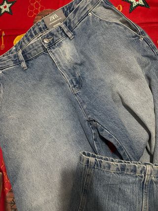 Pantalón Zara oversize azul