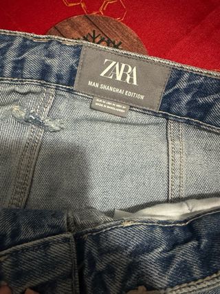 Pantalón Zara oversize azul