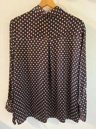 Blusa satinada El Corte Inglés estampado