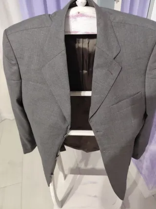 Americana Emilio Tucci Talla 48 Gris