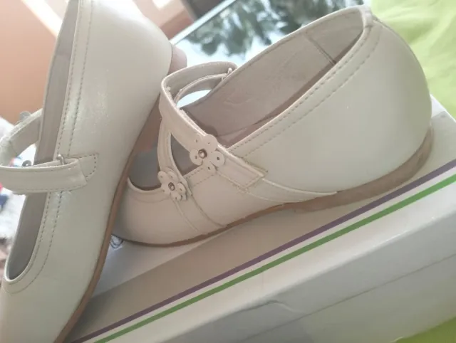 Zapatos de comunión blancos