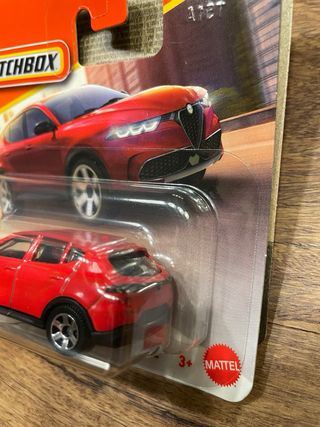 Matchbox 2023 Alfa Romeo Tonale Rojo