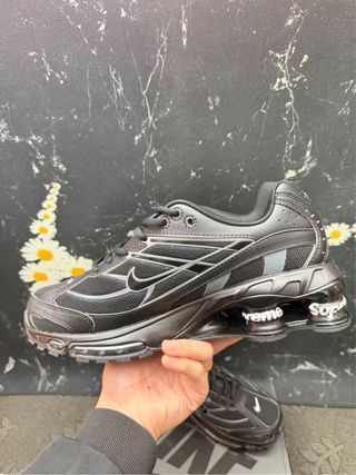 Nike Shox Supreme