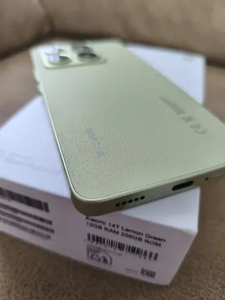 Xiaomi 14T dorato 256GB 12+12 RAM con fattura