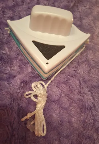 Limpiador de ventanas magnetico