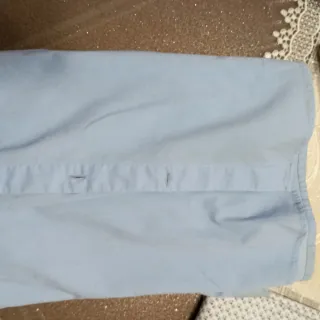 Camicia uomo fantasia blu e bianca.