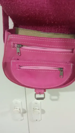 Bolso de cuero rosa