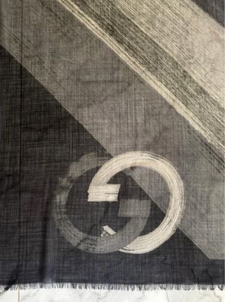 Sciarpa Gucci Grigio Nero 140x140 cm