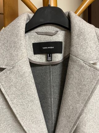 Abrigo  Gris