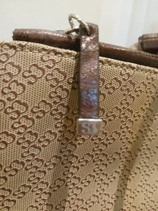 Cartera Salvador Bachiller Beige y Marrón