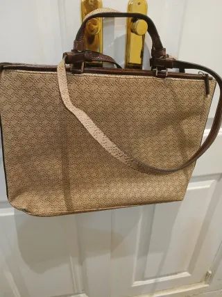 Cartera Salvador Bachiller Beige y Marrón
