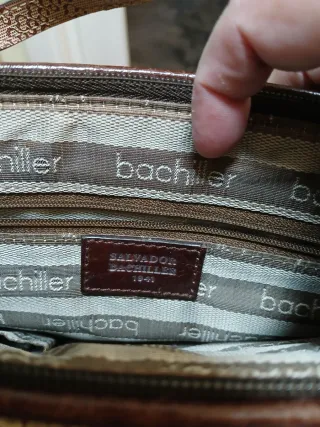 Cartera Salvador Bachiller Beige y Marrón