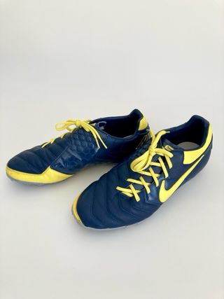 Zapatillas Nike Suela Turf Fútbol Talla 43