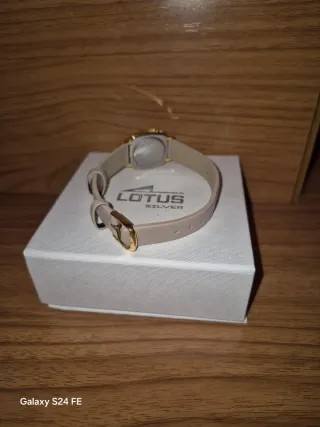 Reloj Casio Vintage Mujer Dorado Beige