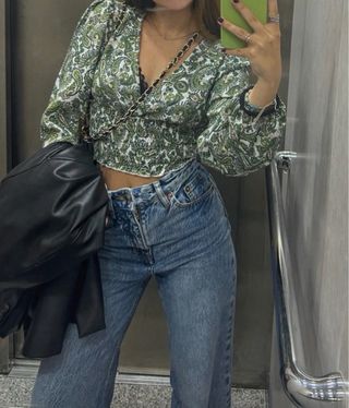 Camisa fruncida estampada verde