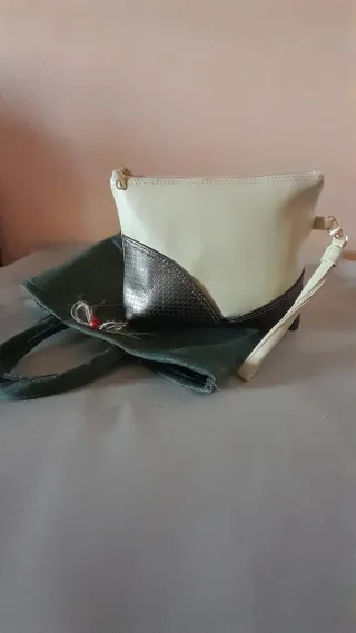 Pochette stoffa ed ecopelle beige e verde non sono