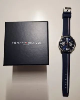 Reloj Tommy Hilfiger Azul y Plateado