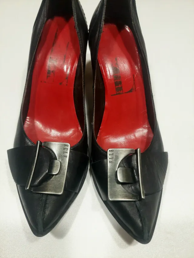 Sapatos Elle Pretos