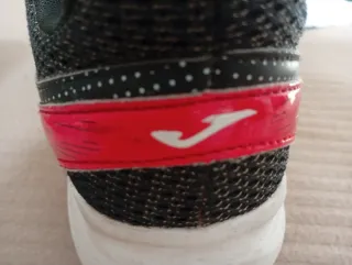 Zapatillas Joma Talla 40 Negras y Rojas