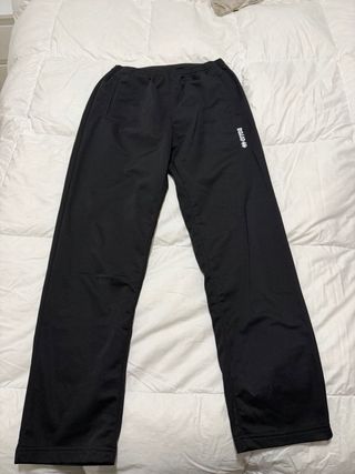 Pantalón chándal Errea negro