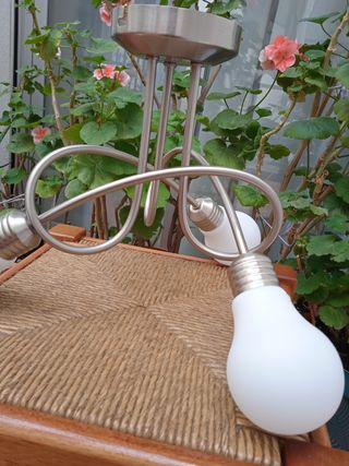 LÁMPARA 3 BOMBILLAS DISEÑO VINTAGE Y ACTUAL