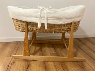 Moisés para bebé de mimbre