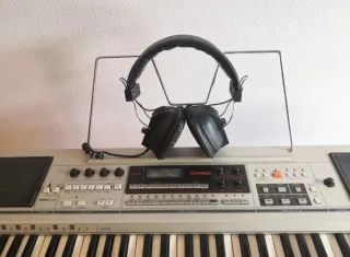 Órgano Casio Casiotone 500