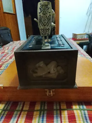 Caja Vintage Máquina de Coser