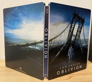 Oblivion – Edición metálica (Steelbook) – Blu-ray