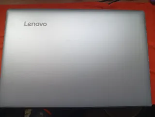 Ecrã Lenovo 15.6 c/ moldura e tampa