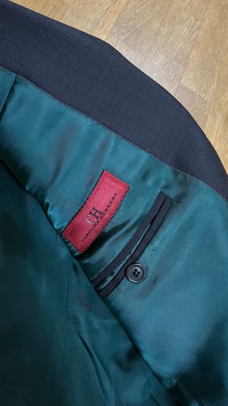 Elegante americana Carolina Herrera