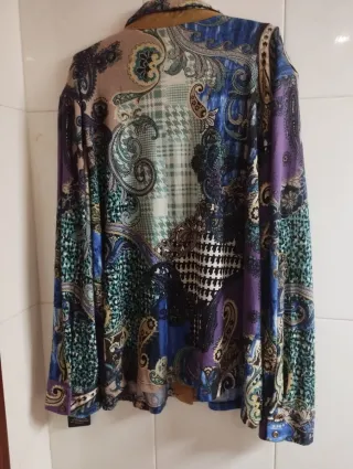 Preciosa camisa para mujer
