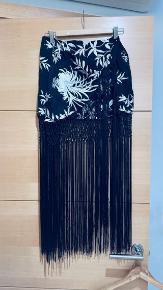Falda Zara flecos floral talla M