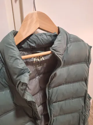 Chaleco acolchado Zara verde