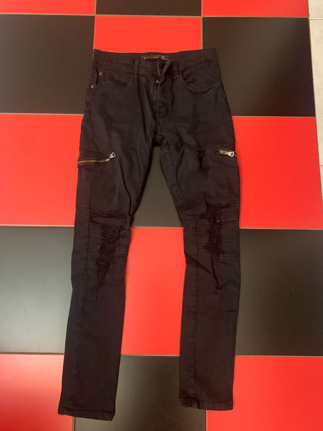 Pantalones ZARA MAN negros desgastados