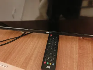 Televisión plana.SIYTEMS 43Purgadas.ModeloK40DLM7F