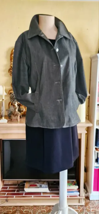 Chaqueta vaquera gris