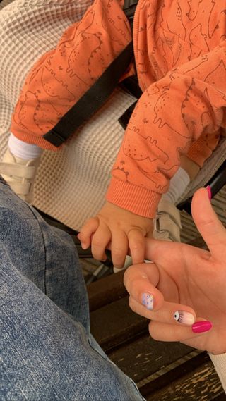 NINEÑA: se ofrece cuidadora cualificada de peques